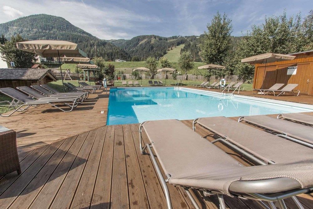 Resl Resort Flachau Exterior photo